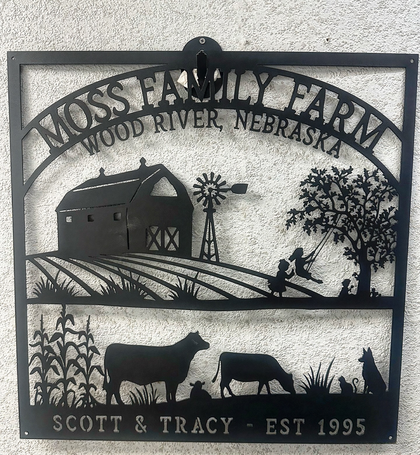 Moss_Family_Farm_Custom_Farm_Sign